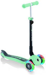 GLOBBER GO UP FOLDABLE LIGHT S mint met verlichte wielen